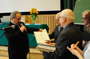 Jeremiusz Glensk przekazuje do zbiorów Biblioteki UMFC pierwodruki Nokturnów op. 62 Fryderyka Chopina