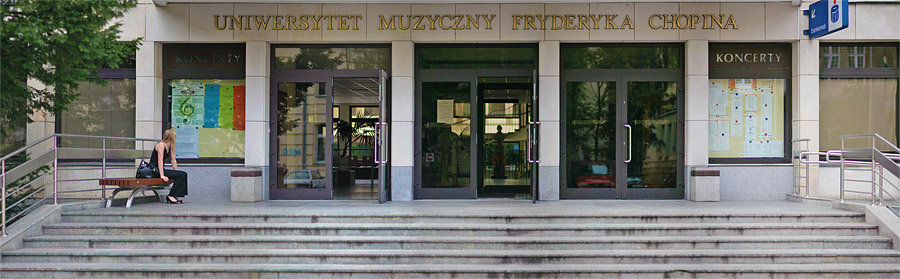 UMFC, główne wejście